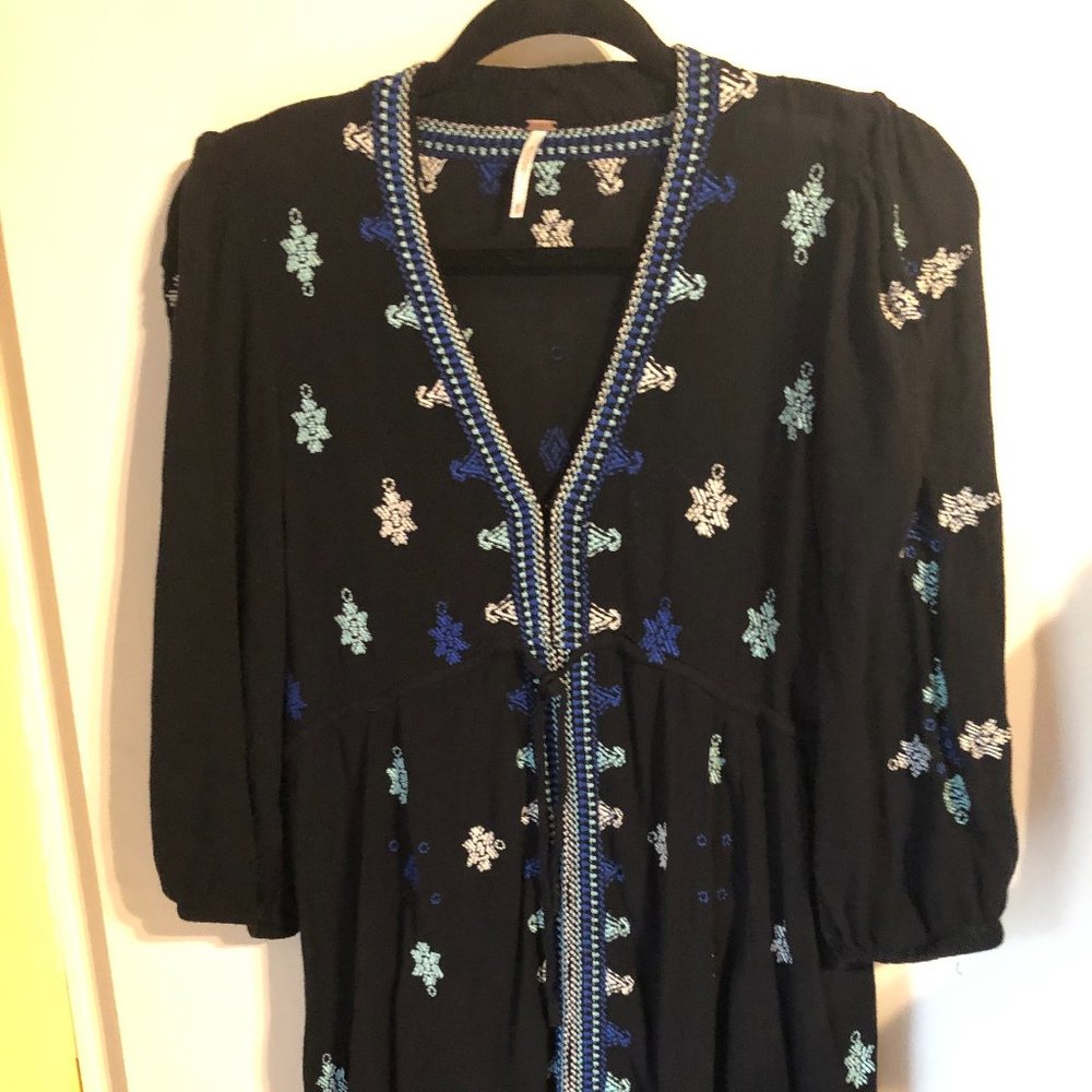 Free People light weight long sleeve tunic